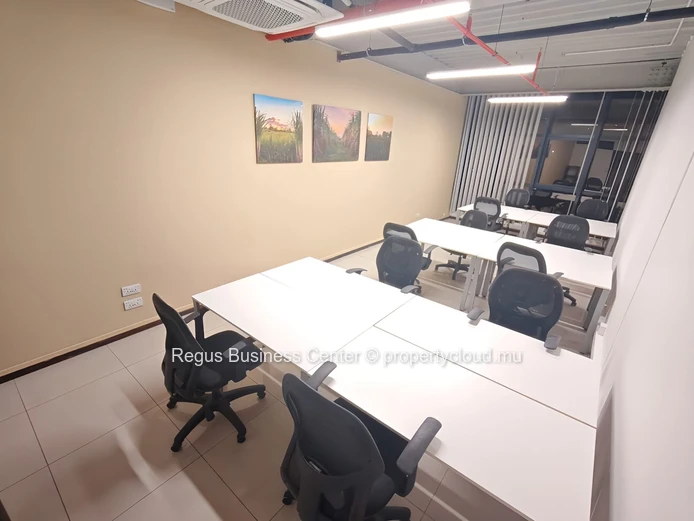 Fully serviced open plan office space for you and your team in Regus Grand Bay Central