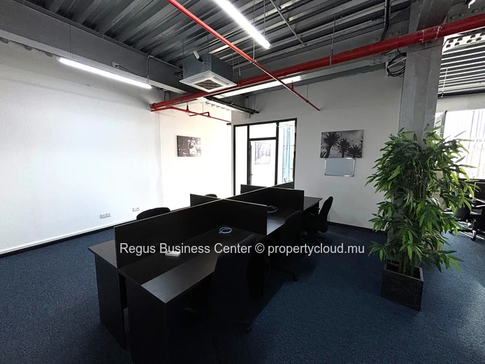 Fully serviced open plan office space for you and your team in Regus Grand Bay Central